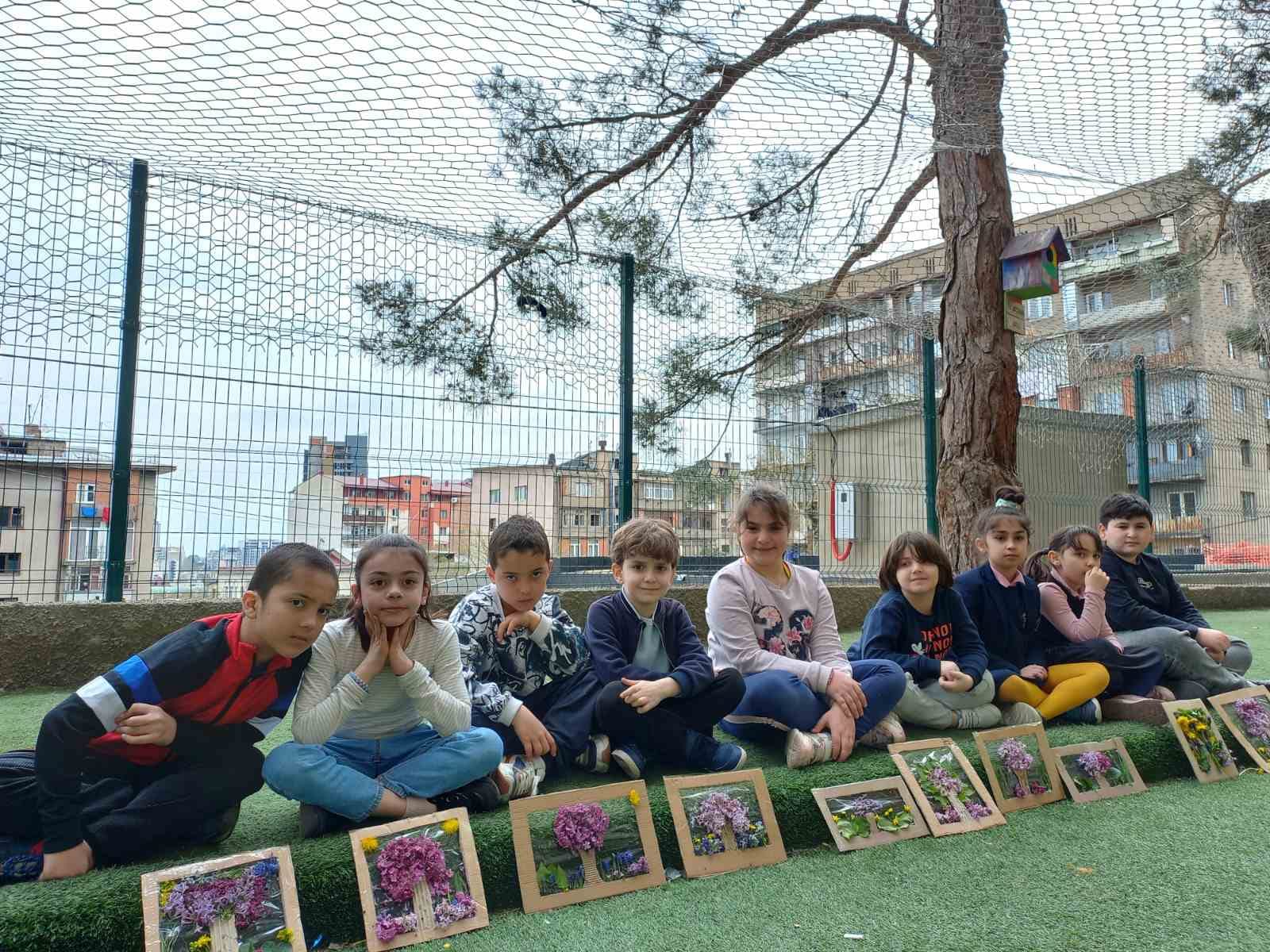 “ჩვენ ვალამაზებთ დედამიწას”