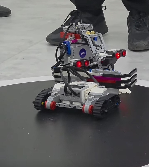 სკოლა „ახალი თაობის“ მოსწავლეების წარმატება საქართველოს რეგიონის სკოლის მოსწავლეთა რობოტიკის ოლიმპიადაზე!